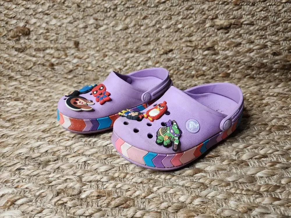 Crocs Shoes Girls Sz. C 10 Crocband Chevron Beaded Clogs Purple Rainbow Jib Bitz